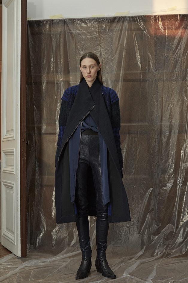 LONG CARDIGAN - DRESS - BLOUSE - LEATHER PANTS - ILARIA NISTRI FALL WINTER 2018 COLLECTION