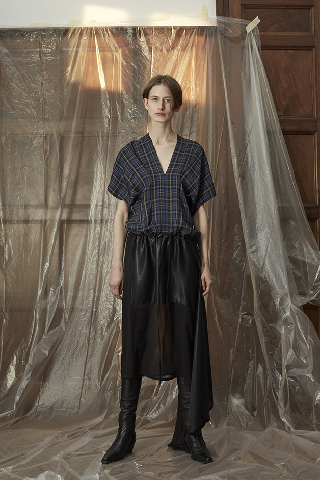 DRESS - GAITERS - ILARIA NISTRI FALL WINTER 2018 COLLECTION