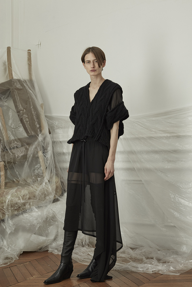 DRESS - SHORTS - GAITERS - ILARIA NISTRI FALL WINTER 2018 COLLECTION