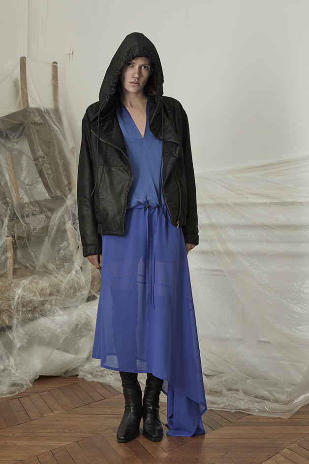 LEATHER BOMBER JACKET - DRESS - SHORTS - GAITERS - ILARIA NISTRI FALL WINTER 2018 COLLECTION