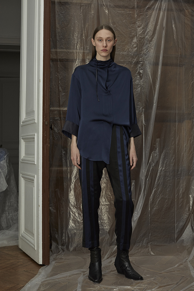 BLOUSE - PANTS - GAITERS - ILARIA NISTRI FALL WINTER 2018 COLLECTION