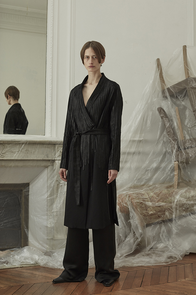 LEATHER COAT - PANTS - ILARIA NISTRI FALL WINTER 2018 COLLECTION